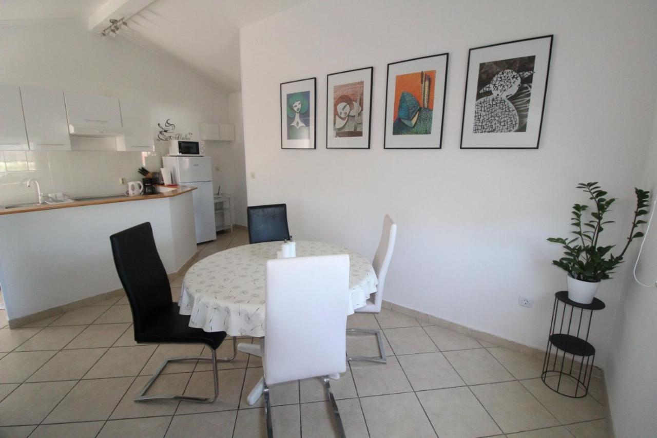 Apartman Eli 2 罗维尼 外观 照片